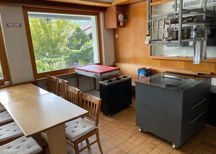 Visperblick 24-7 Parkplatz Und Fruehstueck Inkl